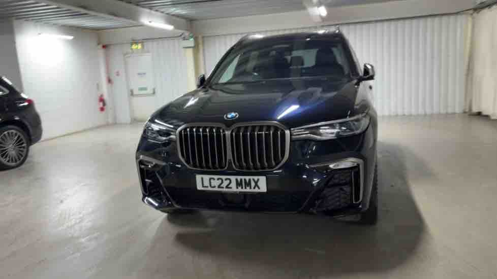 More views of BMW X7