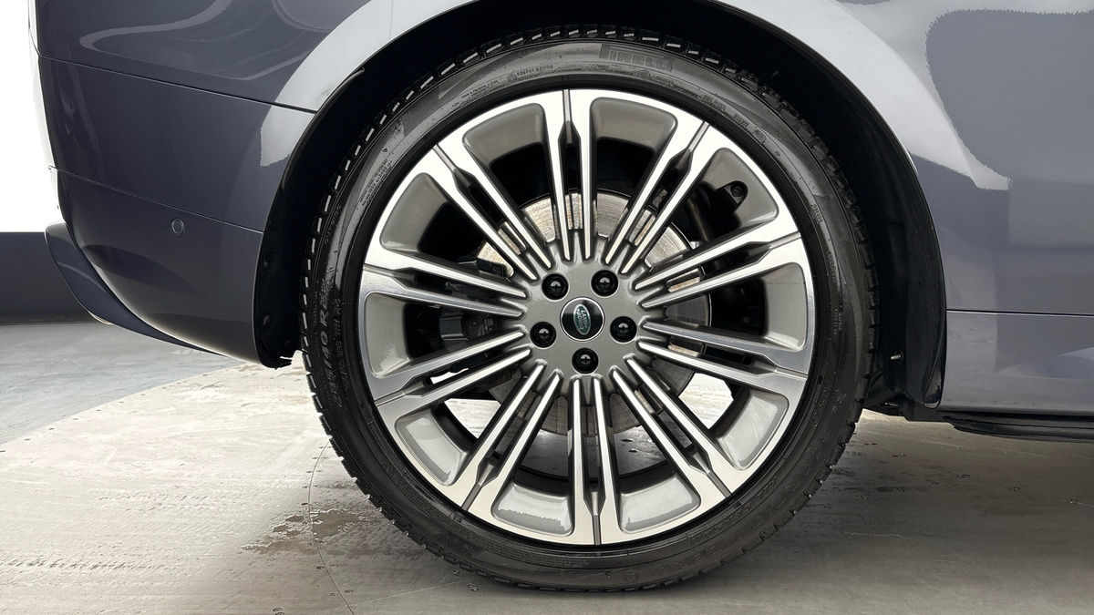 Land Rover Range Rover Sport Image 10