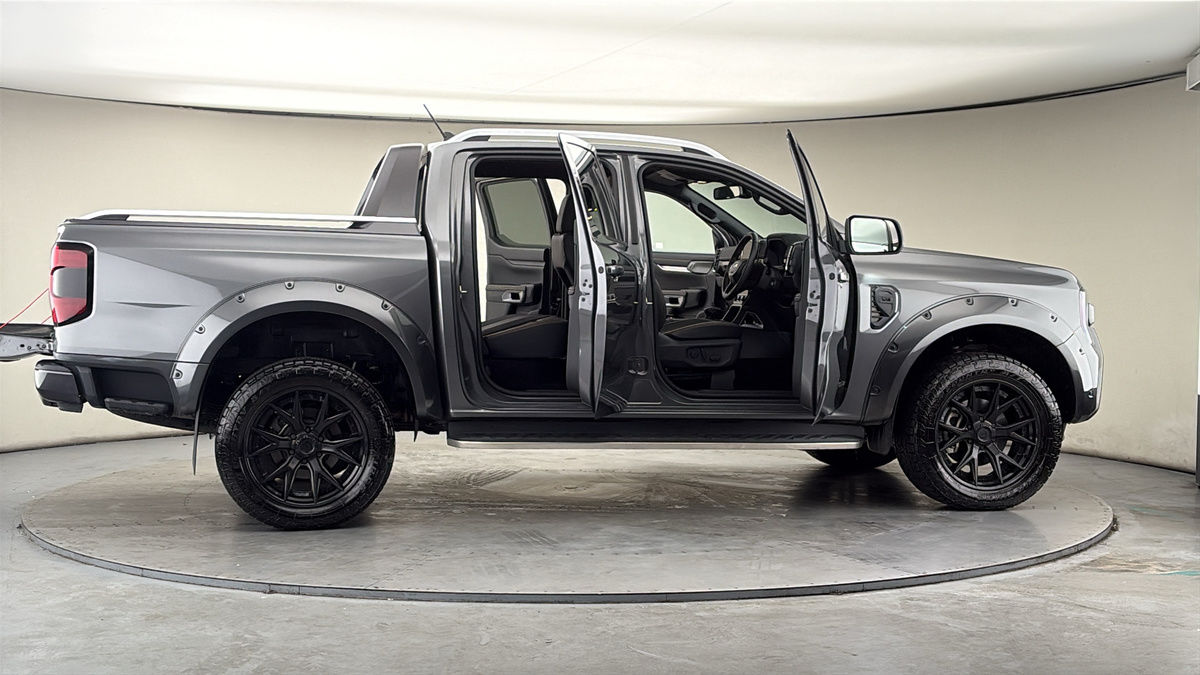 More views of Ford Ranger