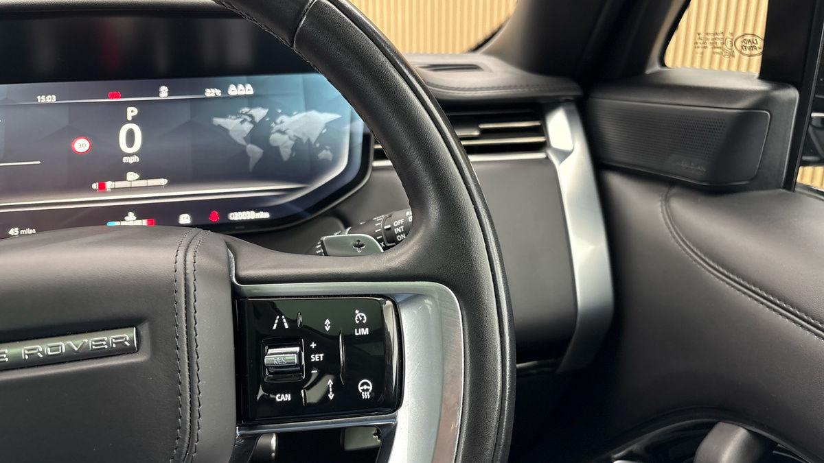 Land Rover Range Rover Image 14