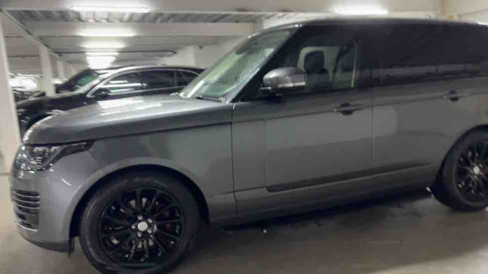 More views of Land Rover Range Rover