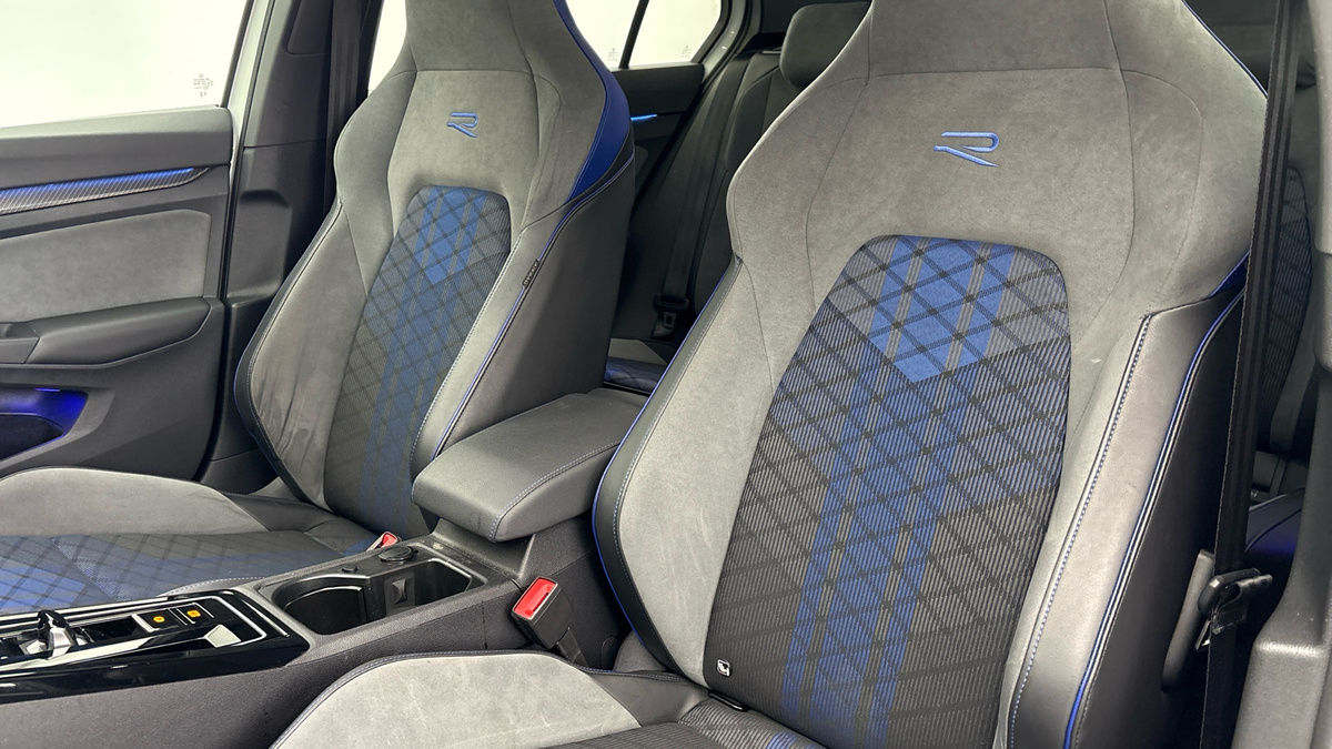 Volkswagen Golf Image 7