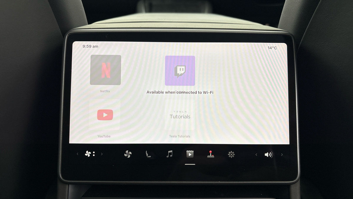 Tesla Model Y Image 26