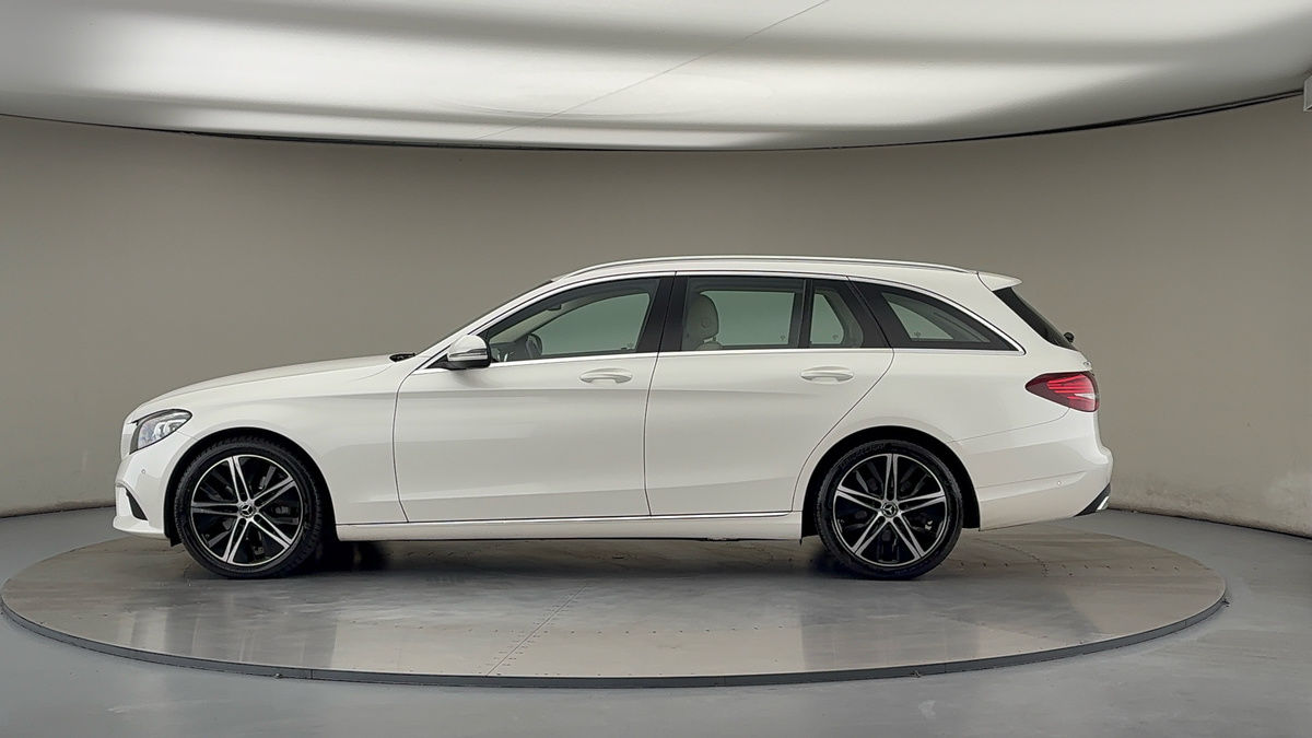 Mercedes-Benz C Class Image 15