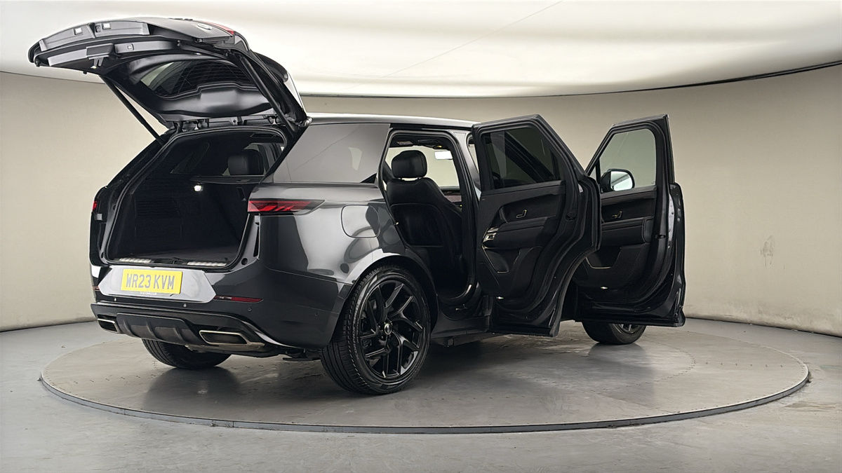 More views of Land Rover Range Rover Sport