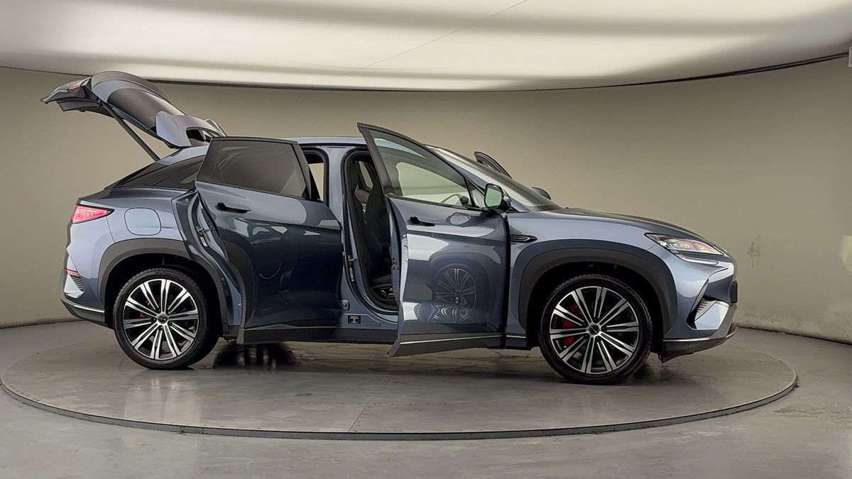 More views of BYD Sealion 7