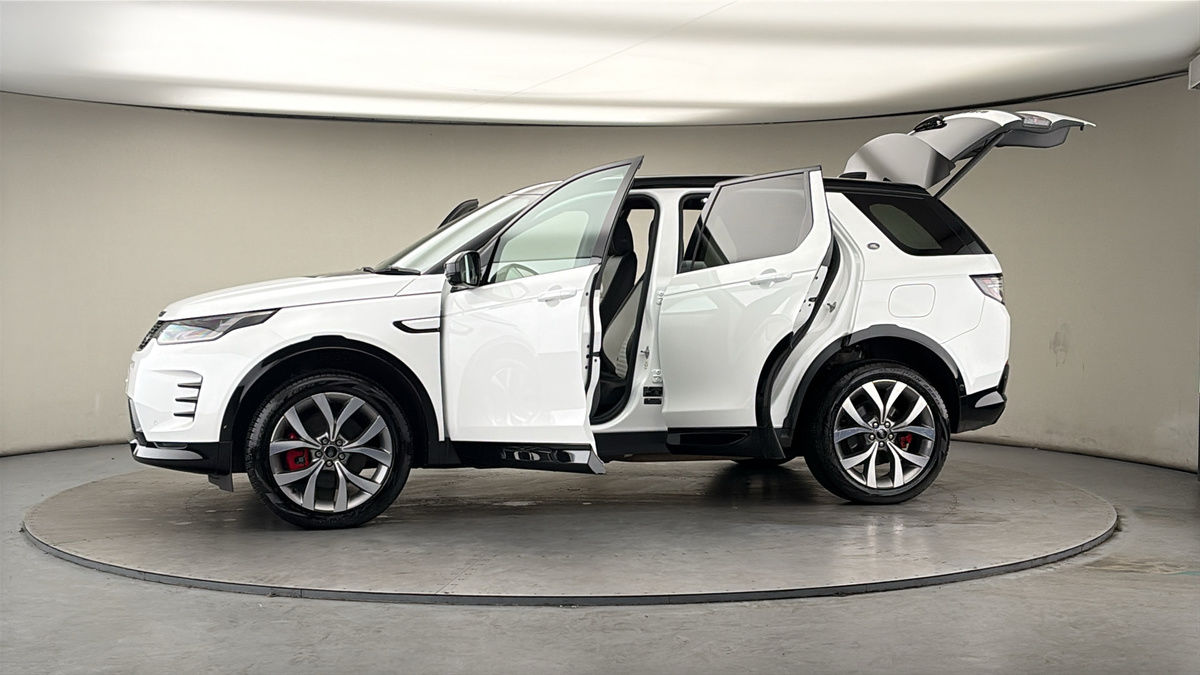 More views of Land Rover Discovery Sport