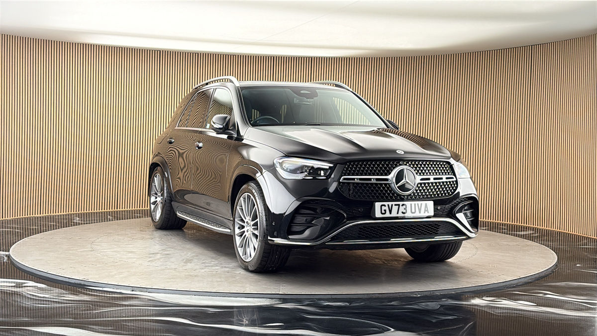 More views of Mercedes-Benz GLE