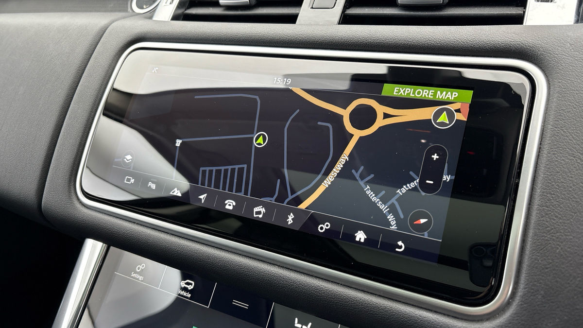 Land Rover Range Rover Sport Image 17