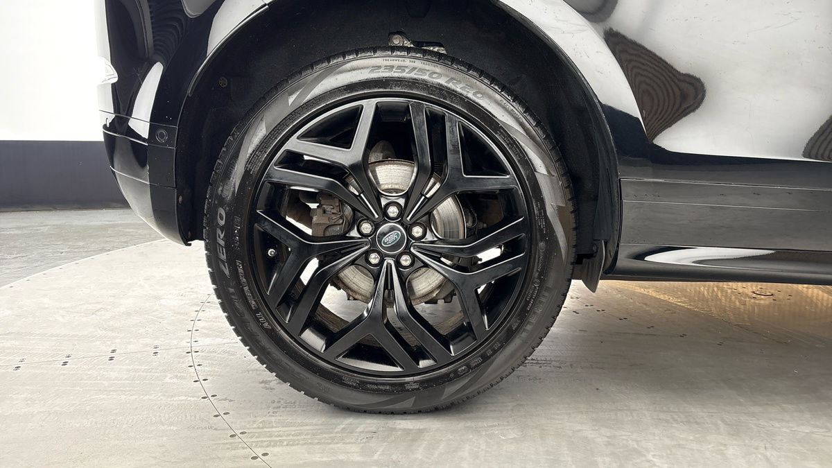 Land Rover Range Rover Evoque Image 10