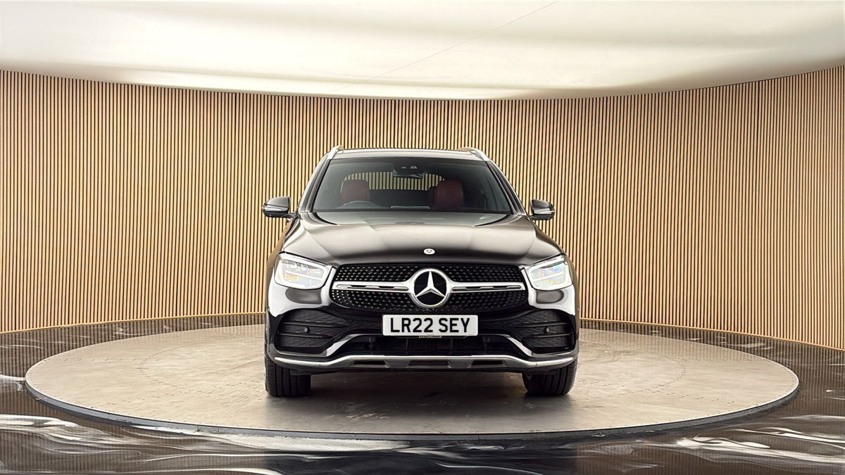 More views of Mercedes-Benz GLC