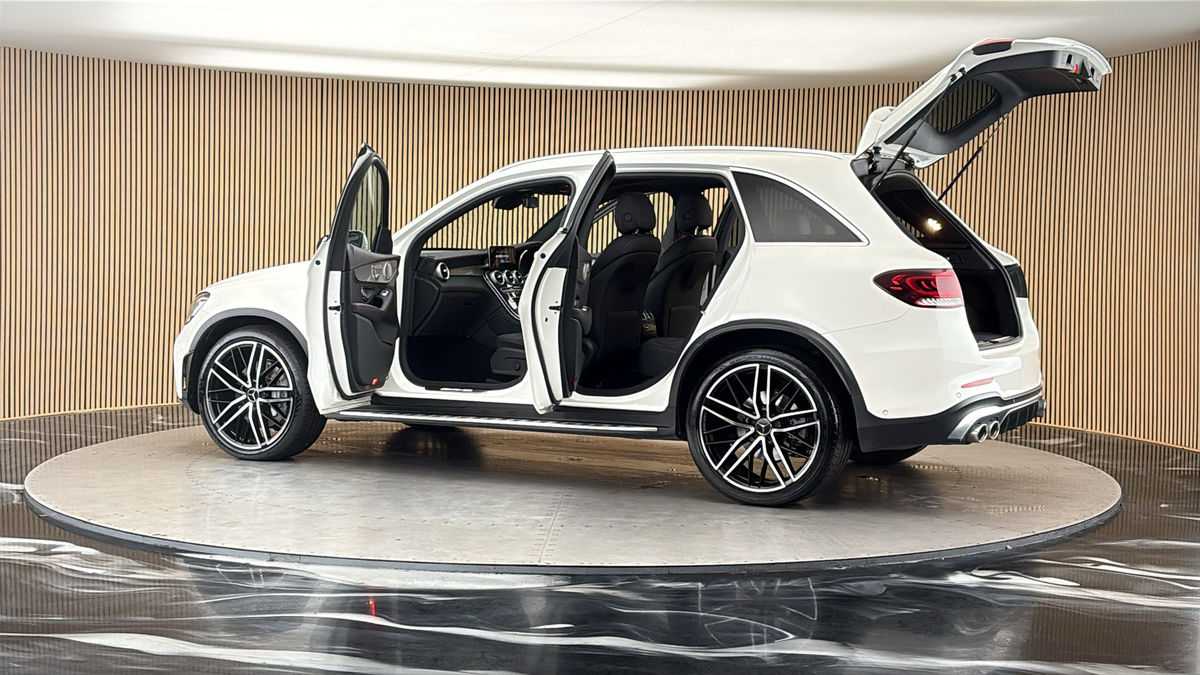More views of Mercedes-Benz GLC
