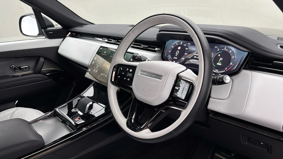 Land Rover Range Rover Sport Image 5