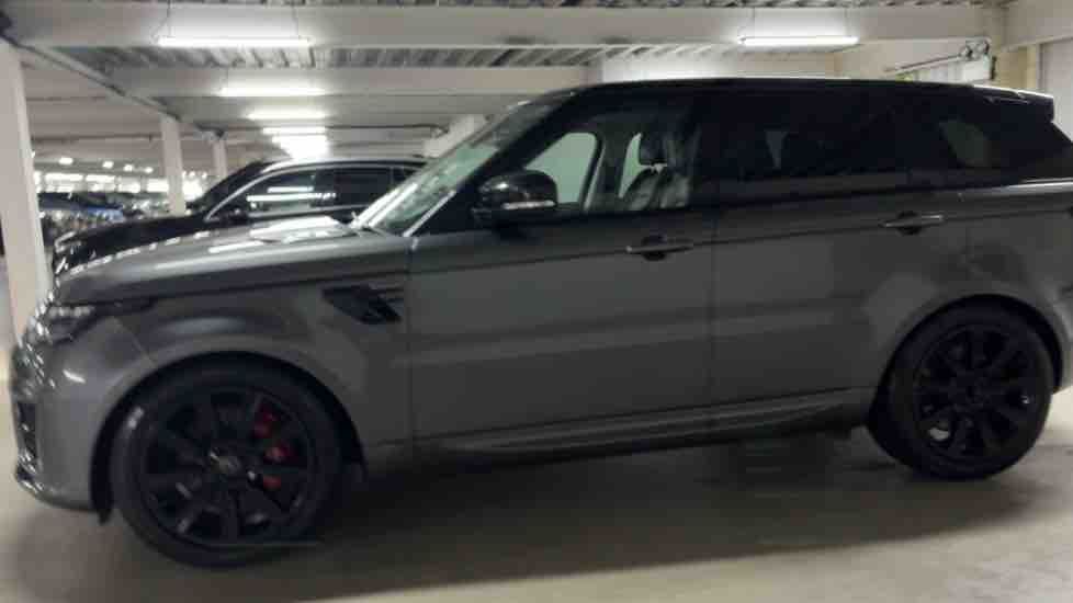 More views of Land Rover Range Rover Sport