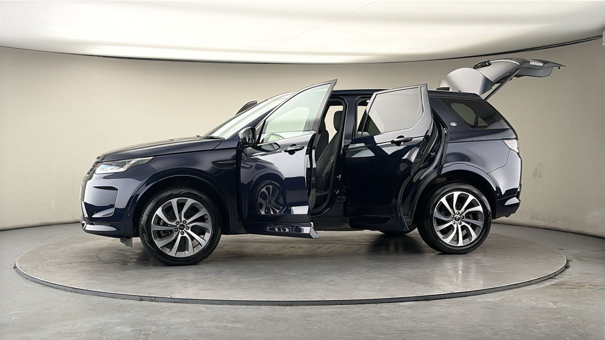 More views of Land Rover Discovery Sport