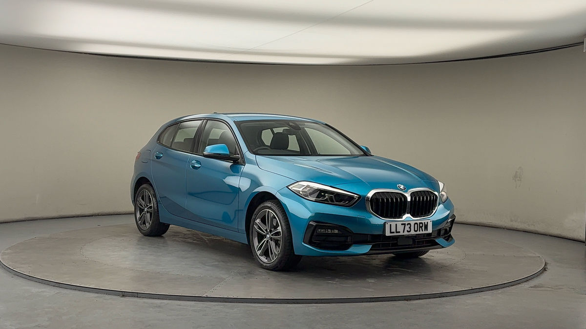 BMW 1 Series Sticky Header Image