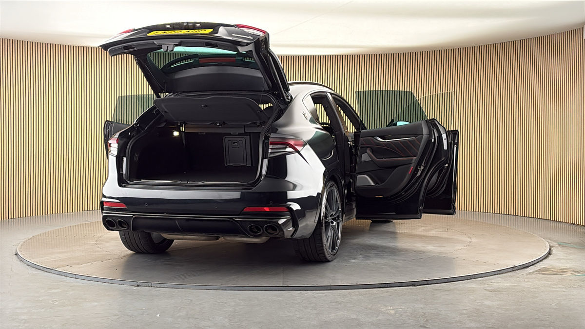 More views of Maserati Levante