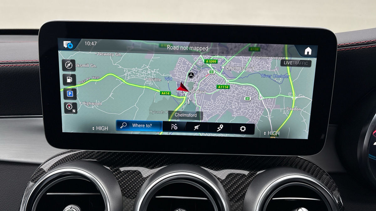 Mercedes-Benz GLC Image 17