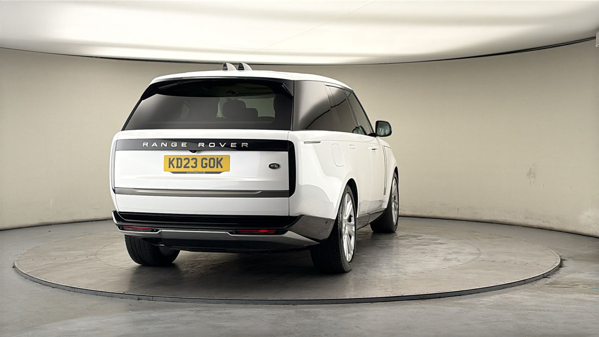 More views of Land Rover Range Rover