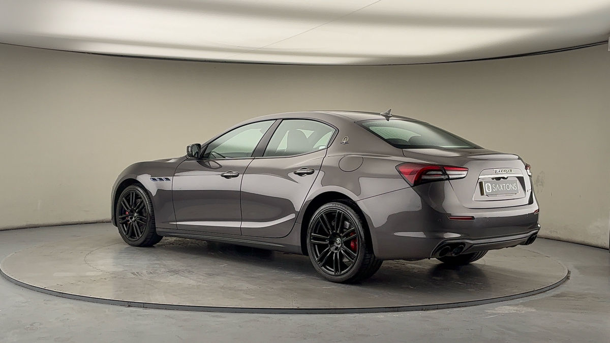 More views of Maserati Ghibli