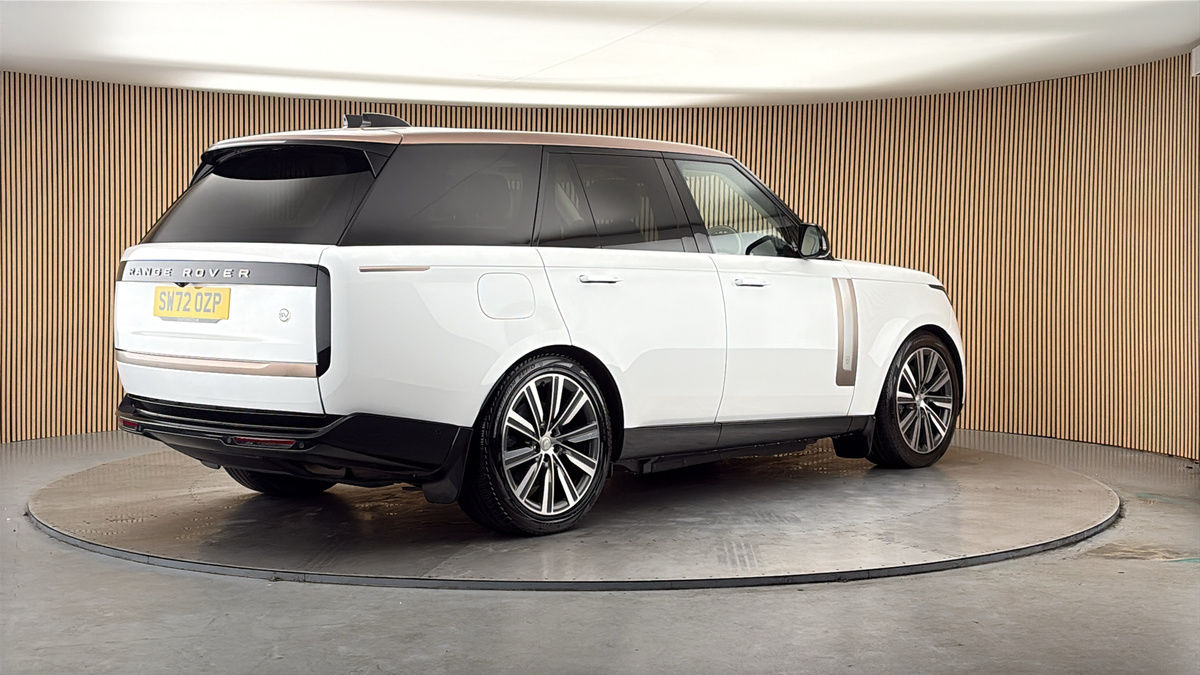 Land Rover Range Rover Image 21
