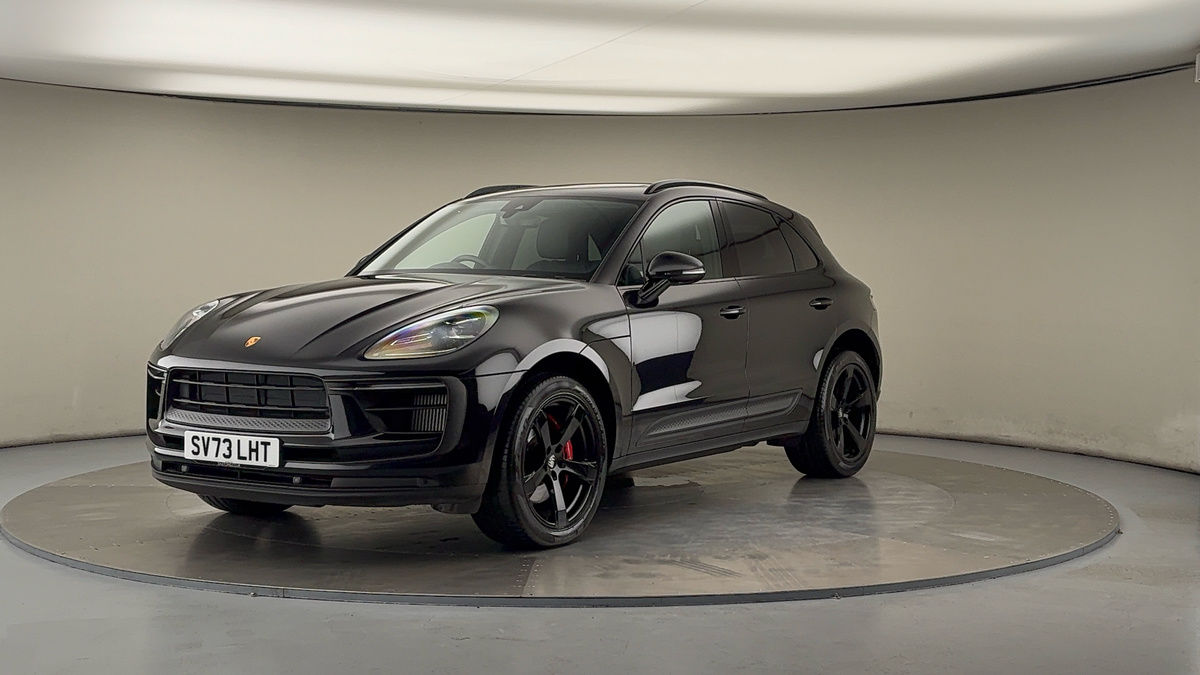 More views of Porsche Macan