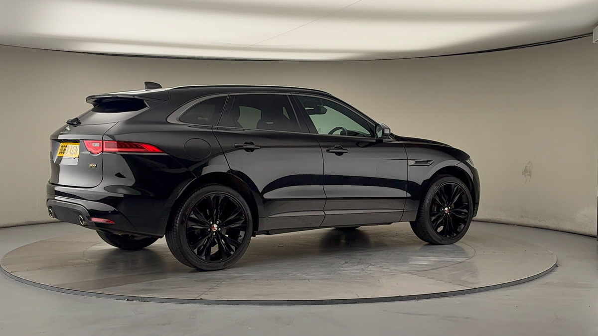 More views of Jaguar F-PACE