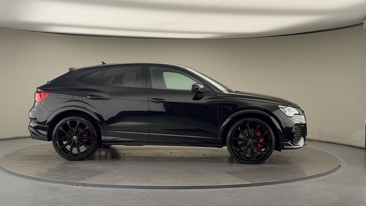 More views of Audi RS Q3