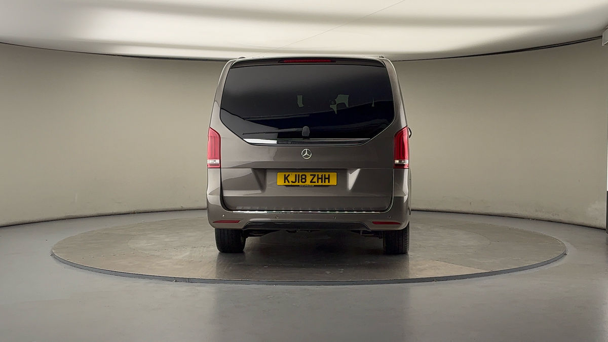 Mercedes-Benz V Class Image 4