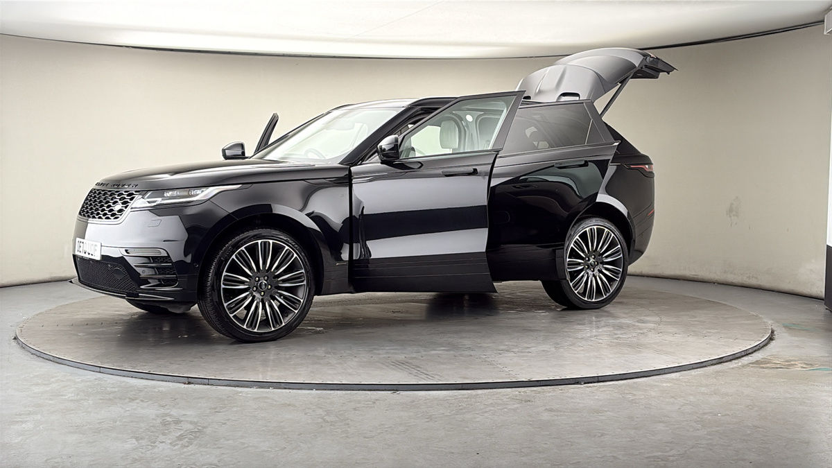 More views of Land Rover Range Rover Velar