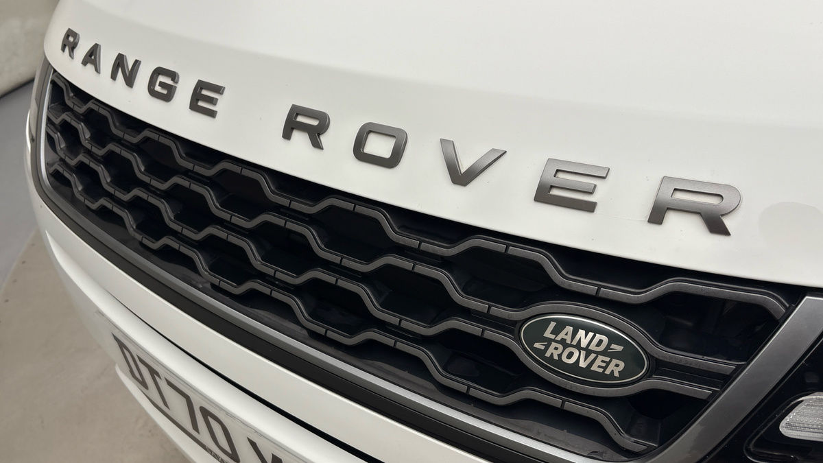 Land Rover Range Rover Evoque Image 24