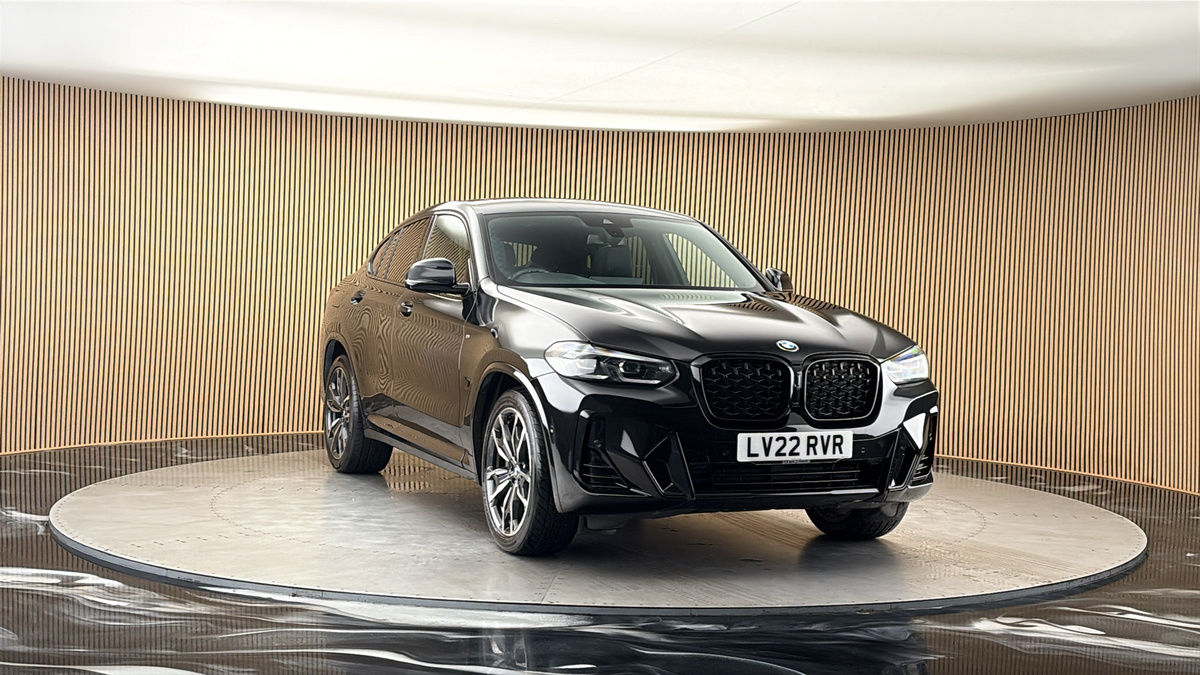 More views of BMW X4