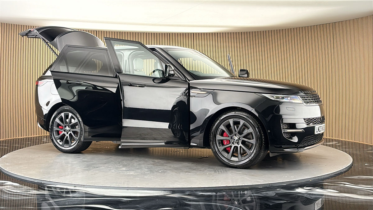 More views of Land Rover Range Rover Sport