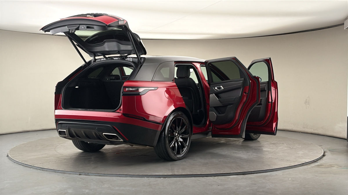 More views of Land Rover Range Rover Velar