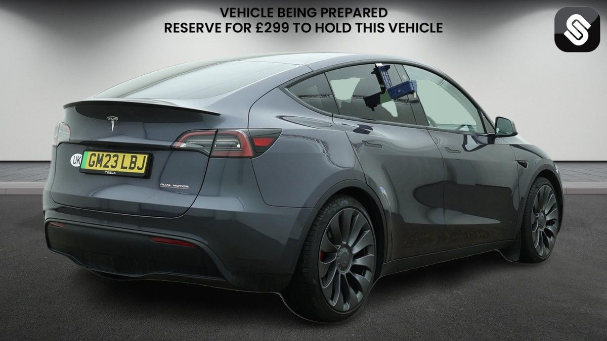 Tesla Model Y Image 4