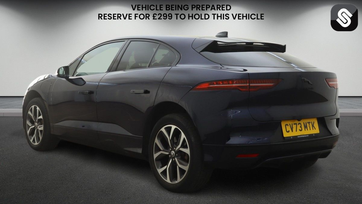 Jaguar I-PACE Image 3