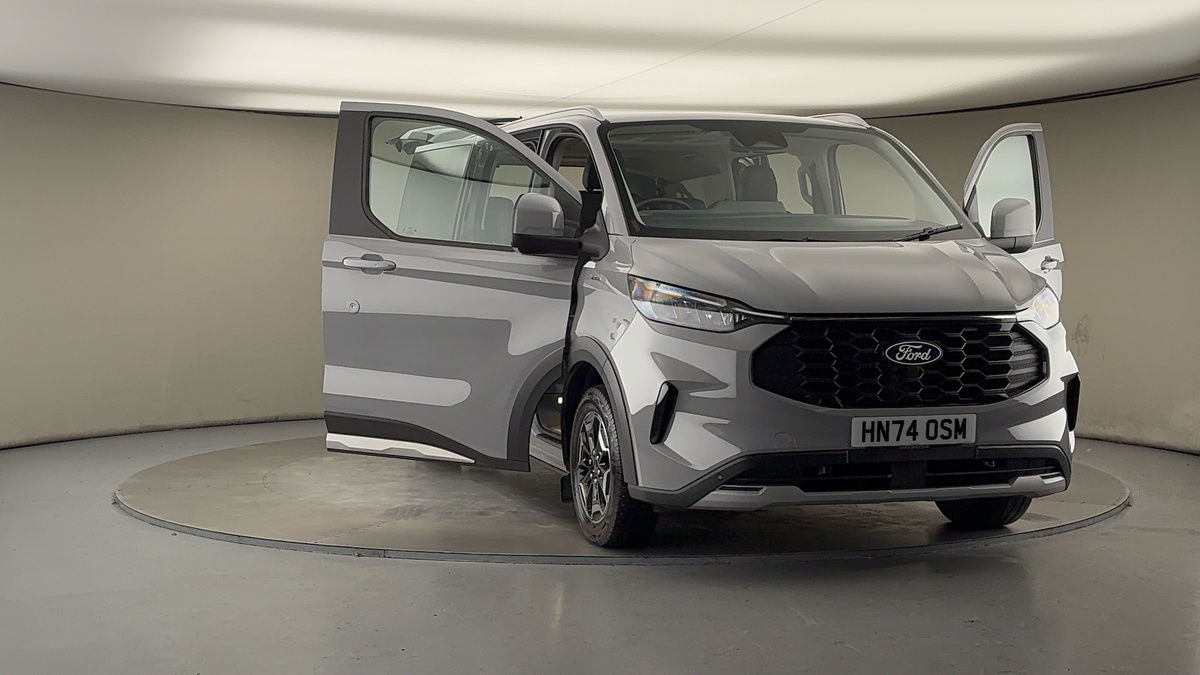 More views of Ford Tourneo Custom V710