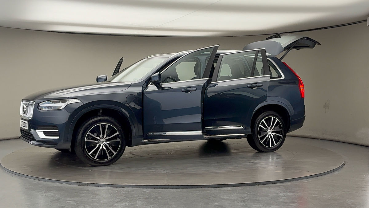 More views of Volvo XC90