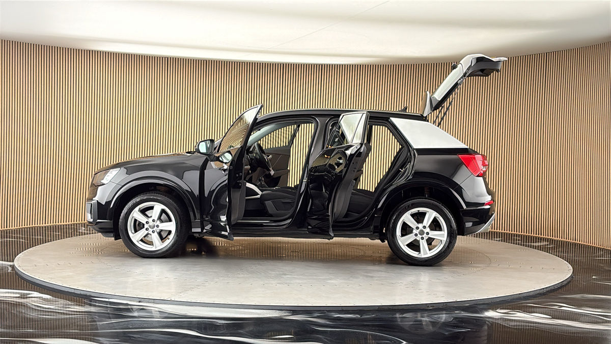 More views of Audi Q2