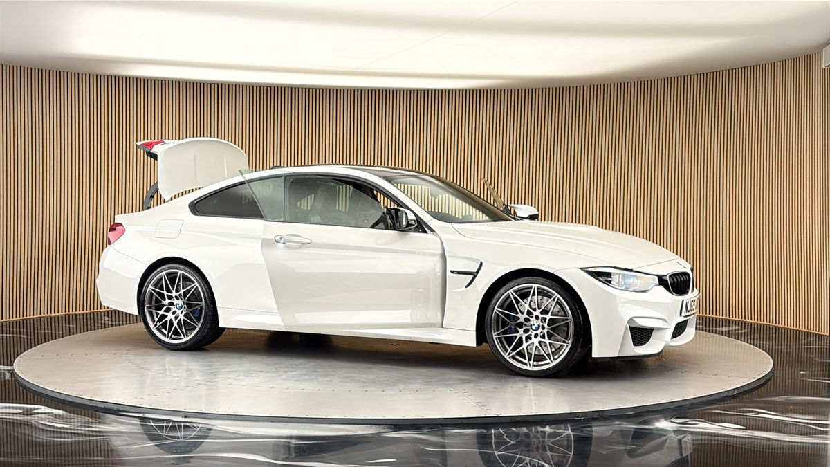 More views of BMW M4
