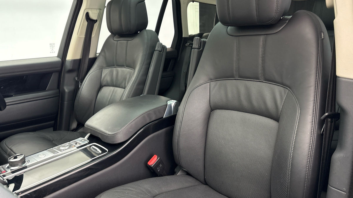 Land Rover Range Rover Image 7