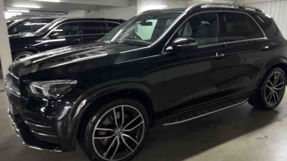 More views of Mercedes-Benz GLE