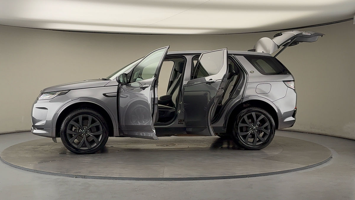 More views of Land Rover Discovery Sport