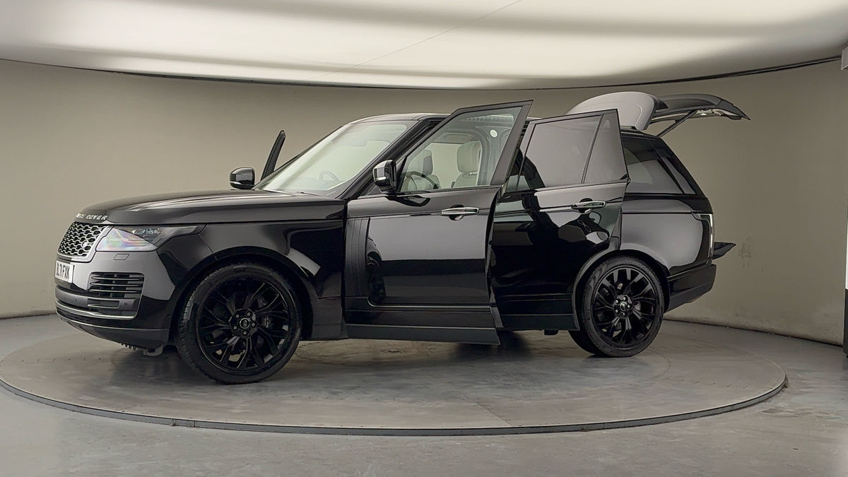 More views of Land Rover Range Rover