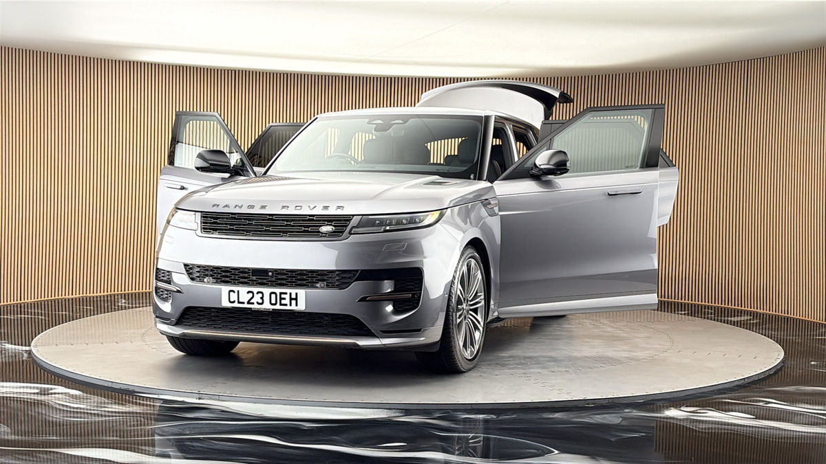 More views of Land Rover Range Rover Sport