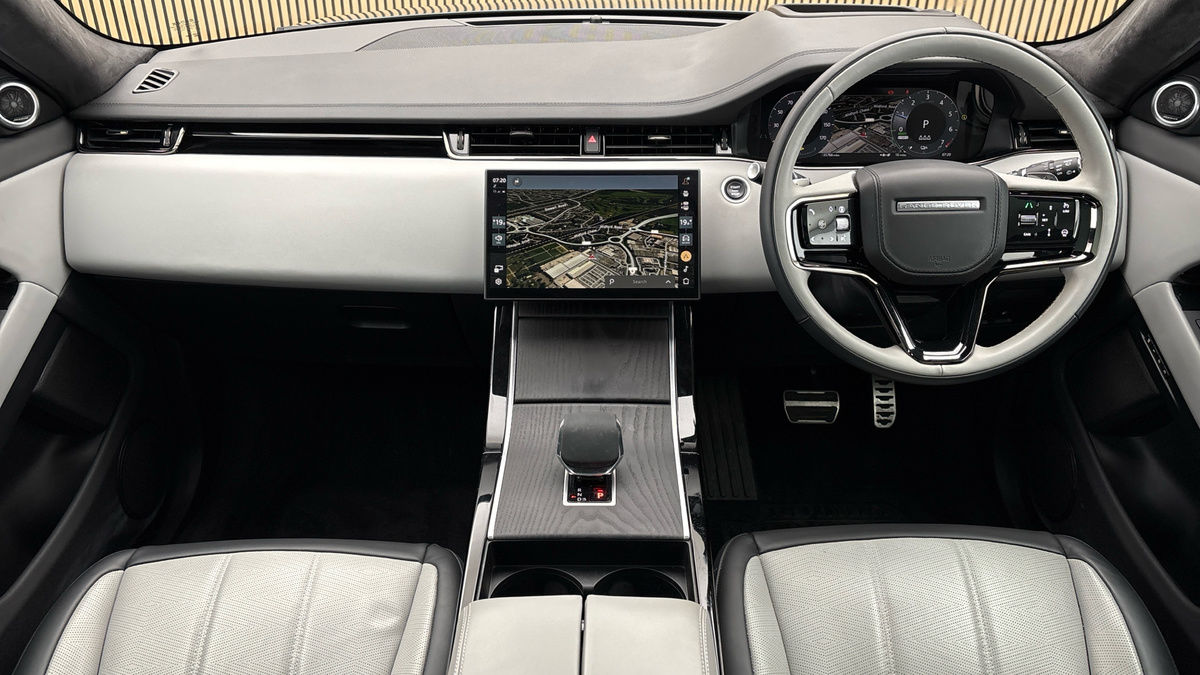 Land Rover Range Rover Evoque Image 12