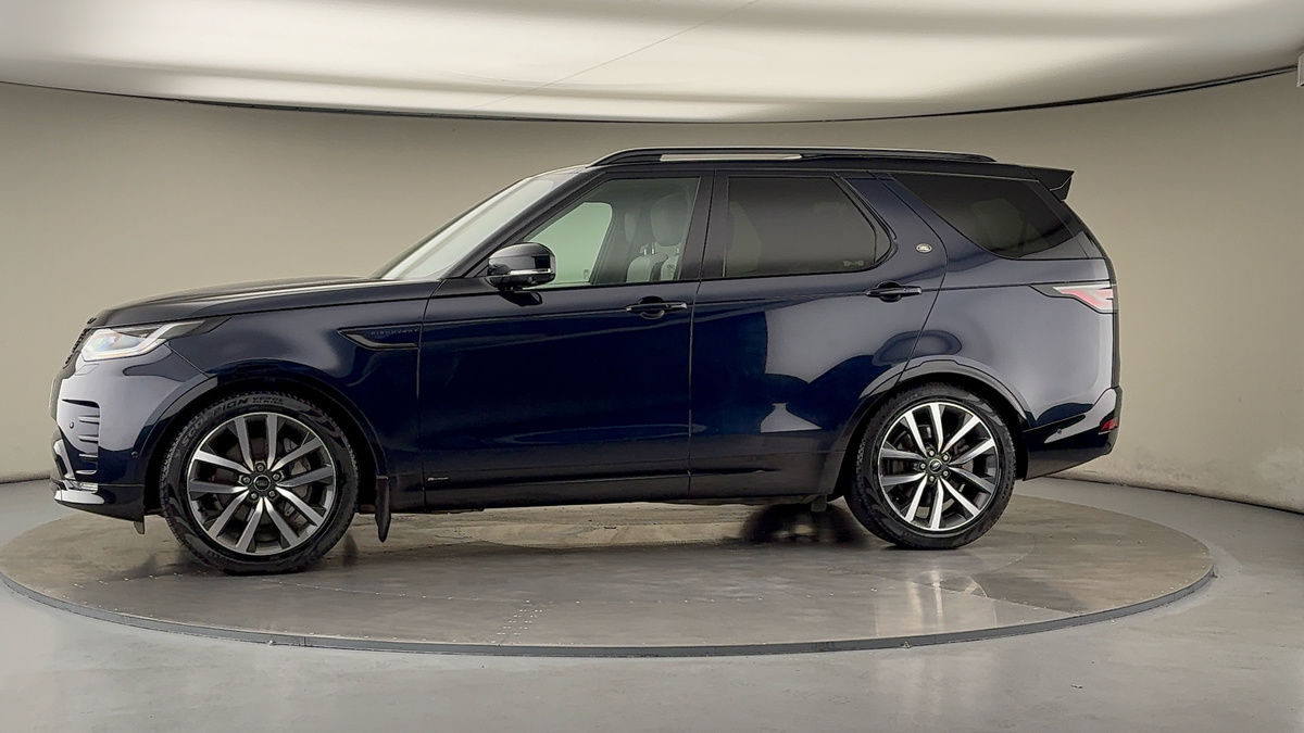 More views of Land Rover Discovery