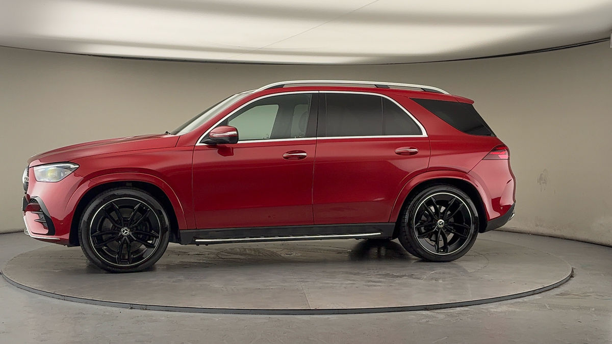 More views of Mercedes-Benz GLE