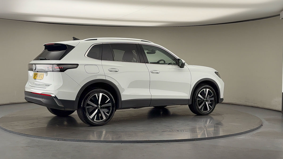 More views of Volkswagen Tiguan