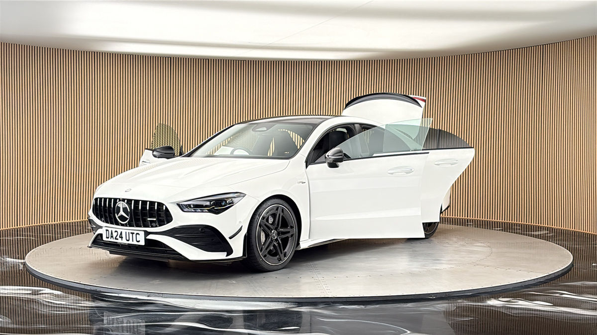 More views of Mercedes-Benz CLA